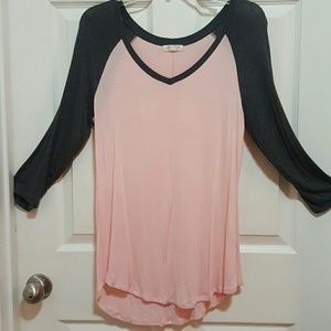 Soft V-neck baseball tee